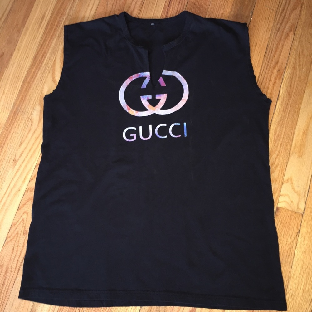 Bootleg Gucci cut off T-shirt